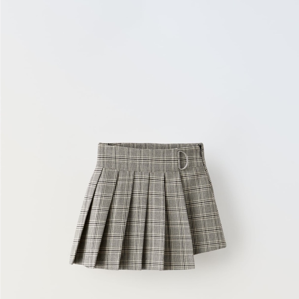 Cute Zara pleated skirt sz 14